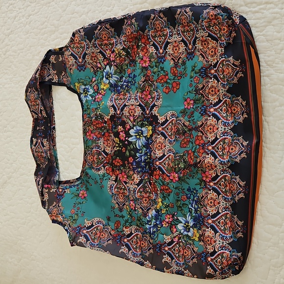 🌷HP🌷JOHNNY WAS Floral Nylon Tote Bag - Picture 3 of 10